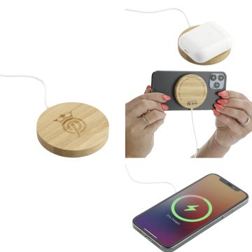 FSC&reg; 100% Bamboo MagClick&trade; Fast Wireless Pad